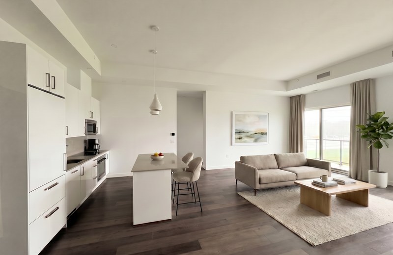 Walnut floor plan – 2 Bedroom + Den, 1,423 sq ft at Marbella Condominiums Niagara Falls